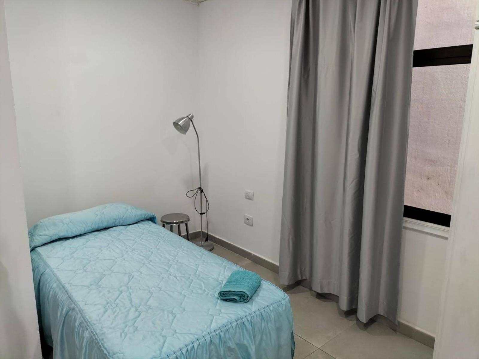 Vv Las Buganvillas Maspalomas - Cocina Y Habitaciones Con Banos Privados 客房 照片